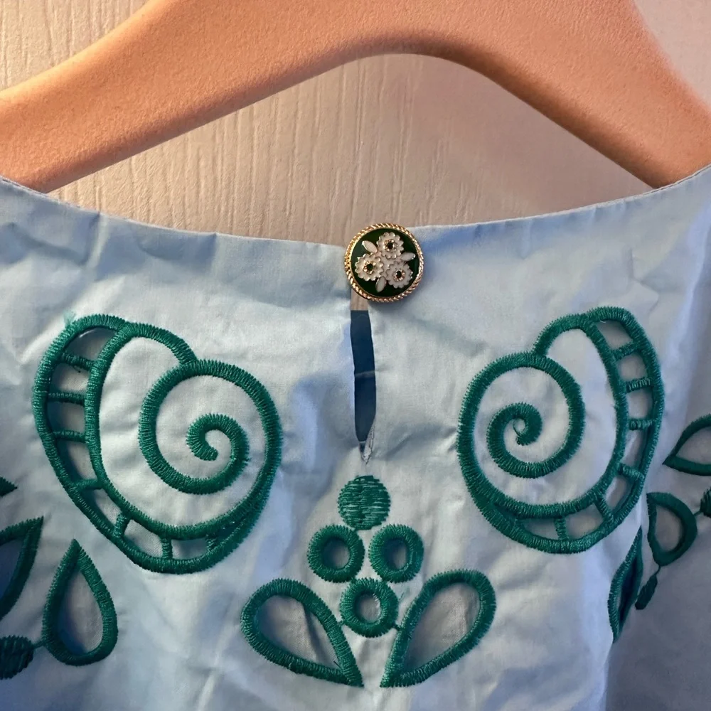 FARM Rio Blue and Green Embroidered Matching Set - Picture 12 of 12